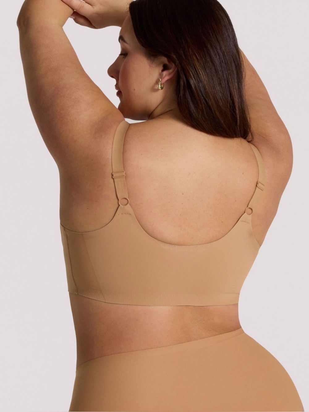Evelyn & Bobbie Structured Scoop Bra | Medium | Mica - Picture 2 of 9